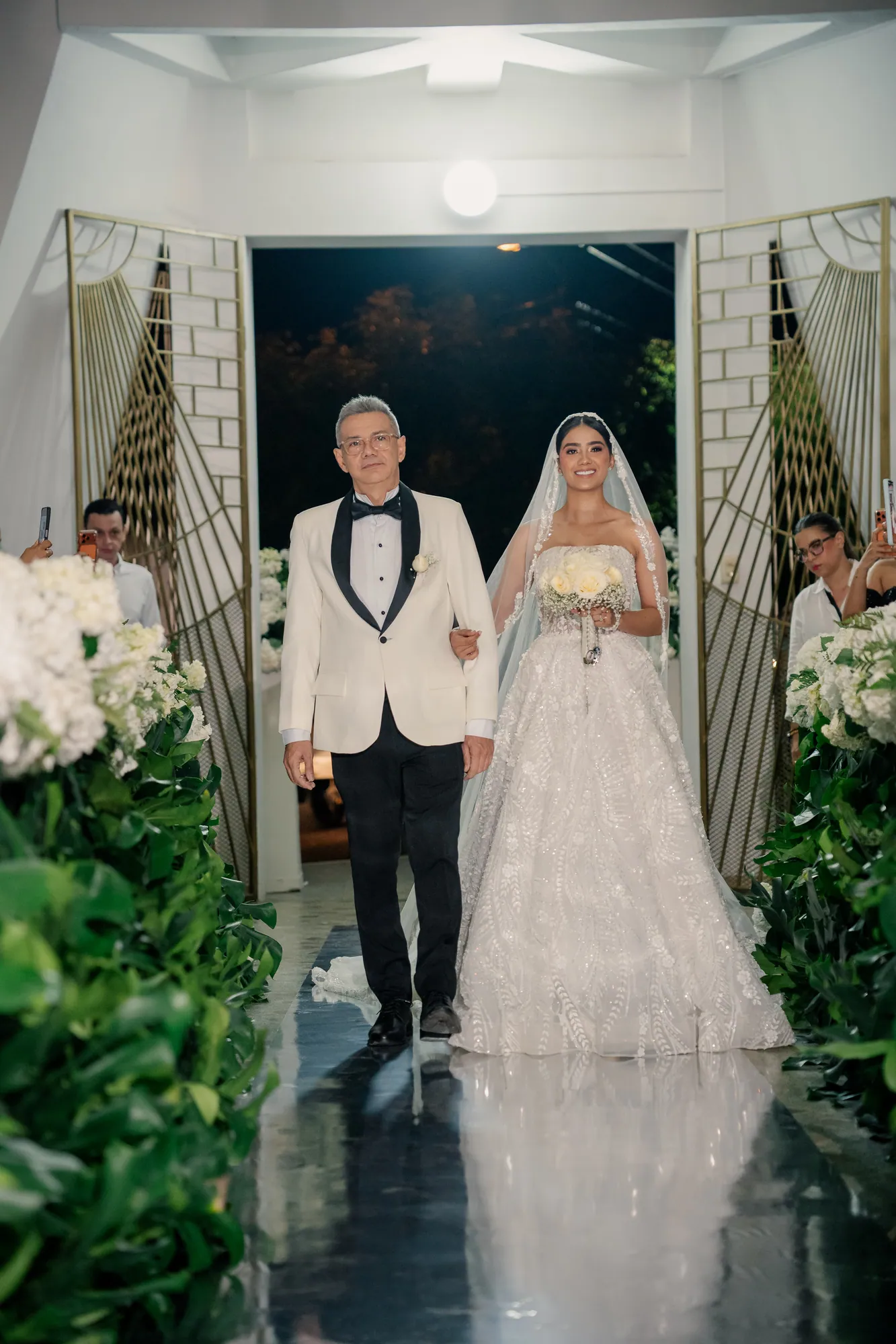 Boda de David y Mónica — iglesia
