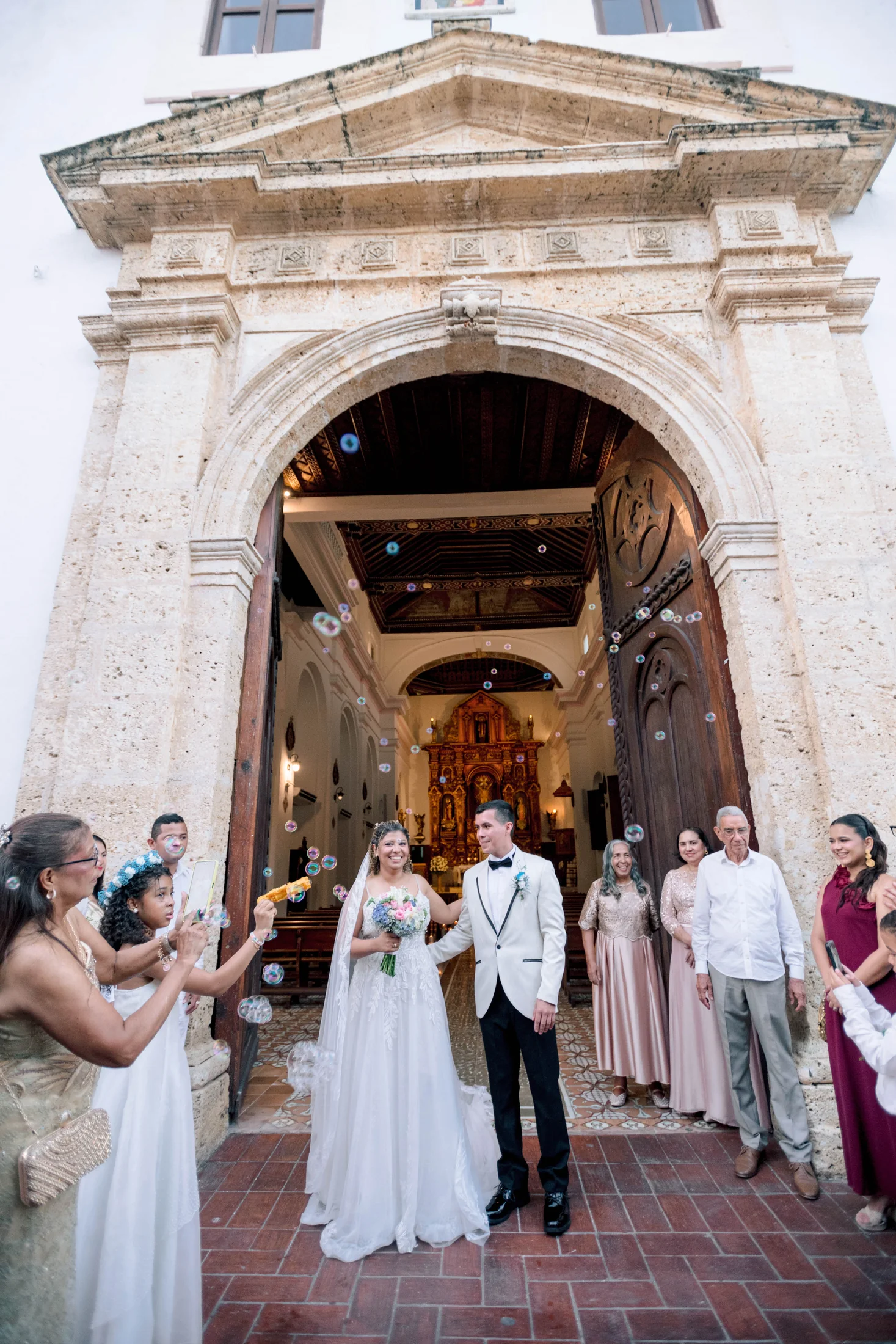 Boda de Schelly y José — iglesia