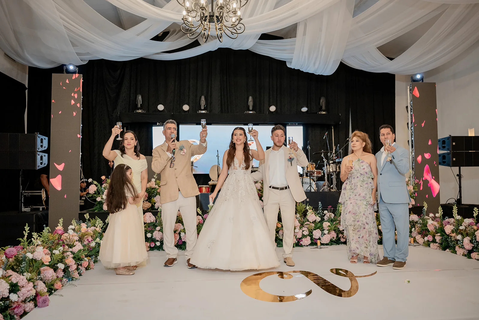 Boda de Vale y Chris — fiesta