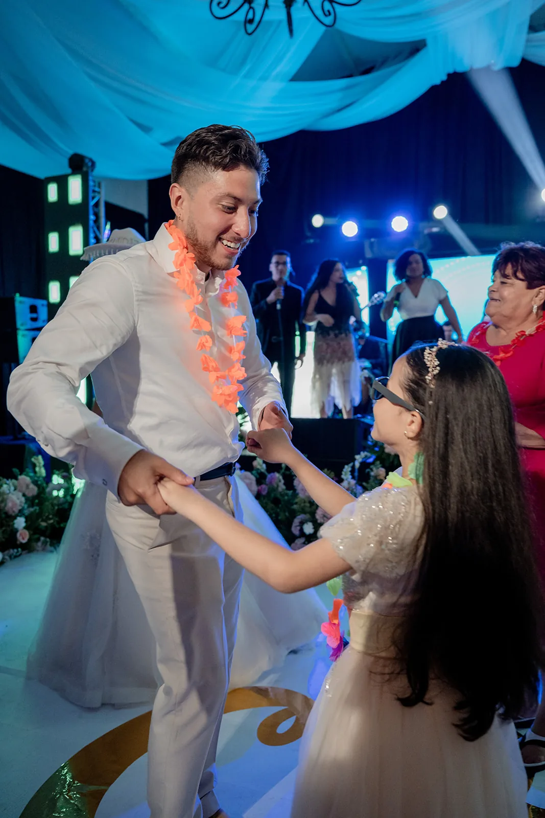 Boda de Vale y Chris — fiesta