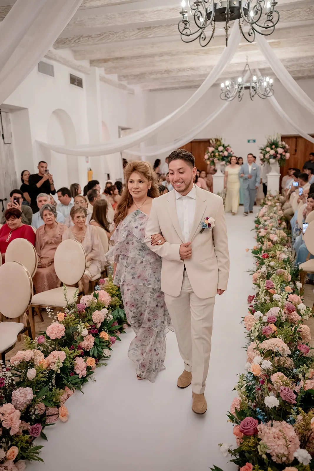 Boda de Vale y Chris — iglesia