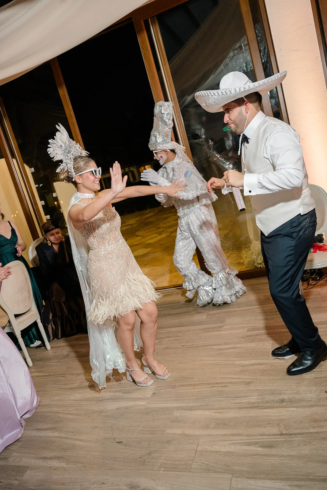 Boda de Vale y Miguel — fiesta