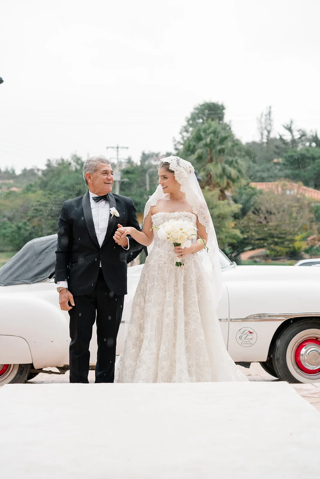 Boda de Vale y Miguel — iglesia